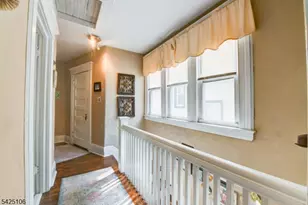 157 Berwyn St, Roselle Park, NJ 07204 - Photo 19