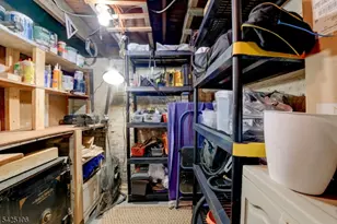 157 Berwyn St, Roselle Park, NJ 07204 - Photo 23