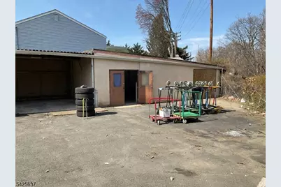 1 Sago St, Clifton, NJ 07013 - Photo 13