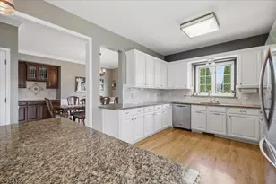 100 Distillery Rd, Readington Twp., NJ 08889 - Photo 13