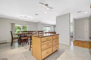 4 Maple Ave, Waldwick, NJ 07463 - Photo 11