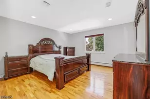 4 Maple Ave, Waldwick, NJ 07463 - Photo 19