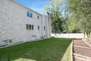 4 Maple Ave, Waldwick, NJ 07463 - Photo 27