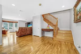 4 Maple Ave, Waldwick, NJ 07463 - Photo 13