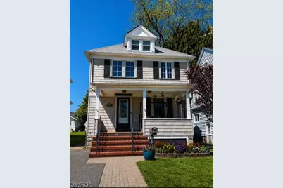 55 W Clay Ave, Roselle Park, NJ 07204 - Photo 1