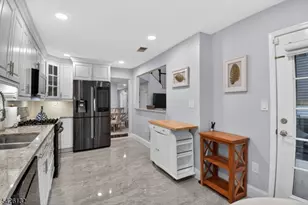 75 Washington Ct, Montville Township, NJ 07082 - Photo 17