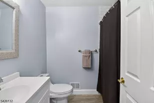 75 Washington Ct, Montville Township, NJ 07082 - Photo 27