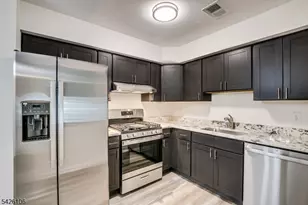 1233 Waterford Dr, Edison, NJ 08817 - Photo 15