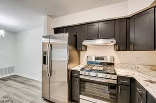 1233 Waterford Dr, Edison, NJ 08817 - Photo 13