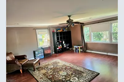 29 Belton St, Byram Township, NJ 07874 - Photo 5