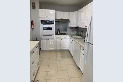 39 E 39th St #7R, Paterson, NJ 07514 - Photo 5
