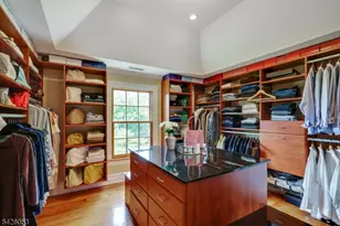 236 Long Hill Dr, Millburn, NJ 07078 - Photo 23