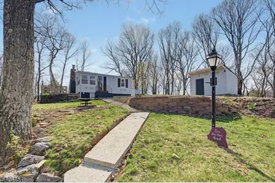 10 Berton Rd, Boonton Township, NJ 07005 - Photo 3