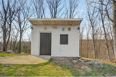 10 Berton Rd, Boonton Township, NJ 07005 - Photo 13