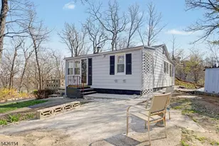 10 Berton Rd, Boonton Township, NJ 07005 - Photo 15