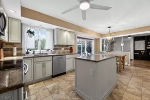 8 Telfer Dr, Vernon, NJ 07418 - Photo 5