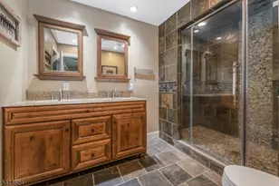 31 River Rd, Raritan Township, NJ 08822 - Photo 23