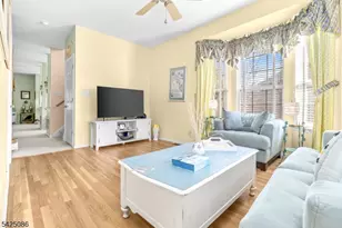 20 Chesterfield Ct, Raritan Township, NJ 08822 - Photo 13