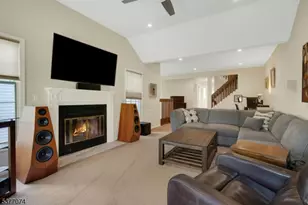 18 Cable Ct, Montville Township, NJ 07045 - Photo 9