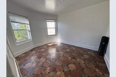 321 S 5th St, Elizabeth, NJ 07206 - Photo 7