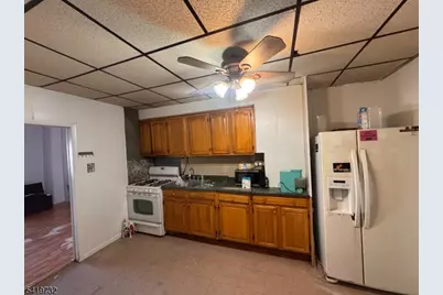 321 S 5th St, Elizabeth, NJ 07206 - Photo 5