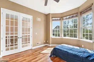 579 Edward St, Lopatcong Township, NJ 08865 - Photo 11