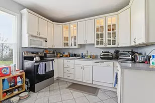 10 Brighton Ave, Andover, NJ 07821 - Photo 13