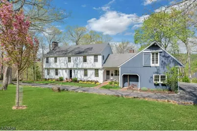 94 Brook Dr, Watchung, NJ 07069 - Photo 1