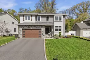 148 Mohawk Dr, Cranford Township, NJ 07016 - Photo 1