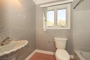 29 Radcliffe Dr, Roxbury Township, NJ 07876 - Photo 31