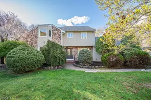 29 Radcliffe Dr, Roxbury Township, NJ 07876 - Photo 49