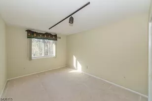 29 Radcliffe Dr, Roxbury Township, NJ 07876 - Photo 27