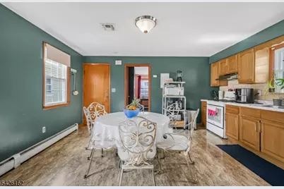172 Chestnut St, Newark, NJ 07105 - Photo 13
