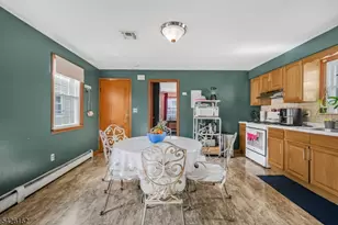 172 Chestnut St, Newark, NJ 07105 - Photo 13