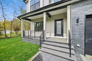 136 Irwin St, Springfield, NJ 07081 - Photo 3