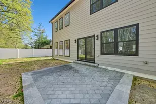 136 Irwin St, Springfield, NJ 07081 - Photo 33