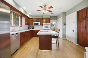 23 Lincoln Ave, Cranford Township, NJ 07016 - Photo 9