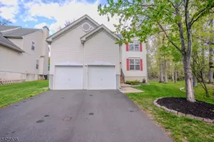 23 Huntley Way, Bridgewater, NJ 08807 - Photo 3