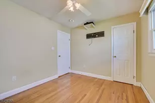 10 Wellington Ave, Woodbridge Township, NJ 07064 - Photo 27