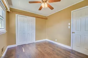 10 Wellington Ave, Woodbridge Township, NJ 07064 - Photo 31