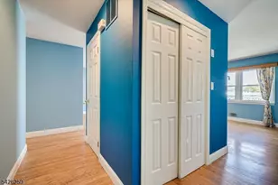 10 Wellington Ave, Woodbridge Township, NJ 07064 - Photo 7