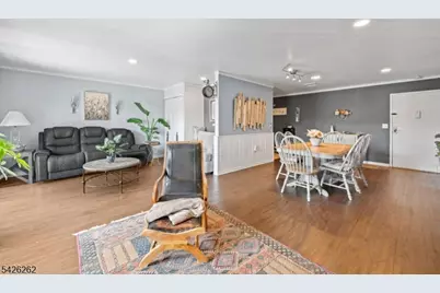 2 Ann St #203, Clifton, NJ 07013 - Photo 5