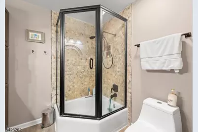 2 Ann St #203, Clifton, NJ 07013 - Photo 11