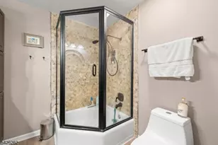 2 Ann St, Clifton, NJ 07013 - Photo 11