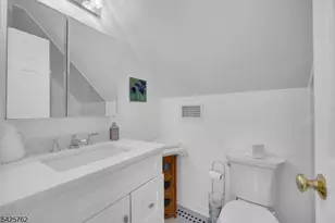 41 Lakewood Dr, Mountain Lakes, NJ 07046 - Photo 31
