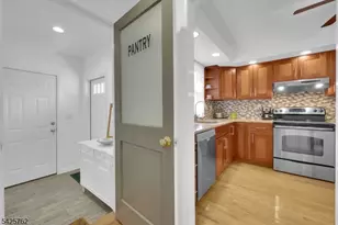 41 Lakewood Dr, Mountain Lakes, NJ 07046 - Photo 15