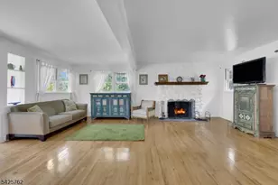 41 Lakewood Dr, Mountain Lakes, NJ 07046 - Photo 7