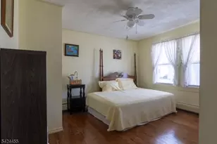 124 Chestnut St, Bridgewater, NJ 08807 - Photo 5