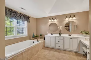 411 Sergeant Dr, Lambertville, NJ 08530 - Photo 37