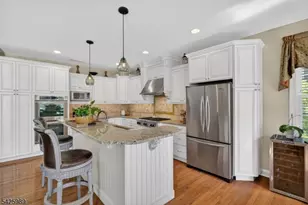 411 Sergeant Dr, Lambertville, NJ 08530 - Photo 21